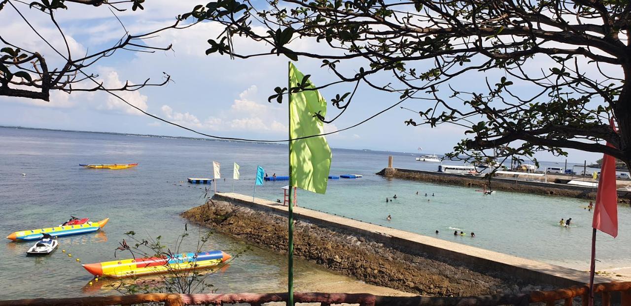 Mactan Newtown Condo With Garden And Ocean View 8Newtown Blvd Lapu-Lapu City Esterno foto