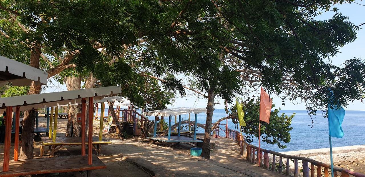 Mactan Newtown Condo With Garden And Ocean View 8Newtown Blvd Lapu-Lapu City Esterno foto