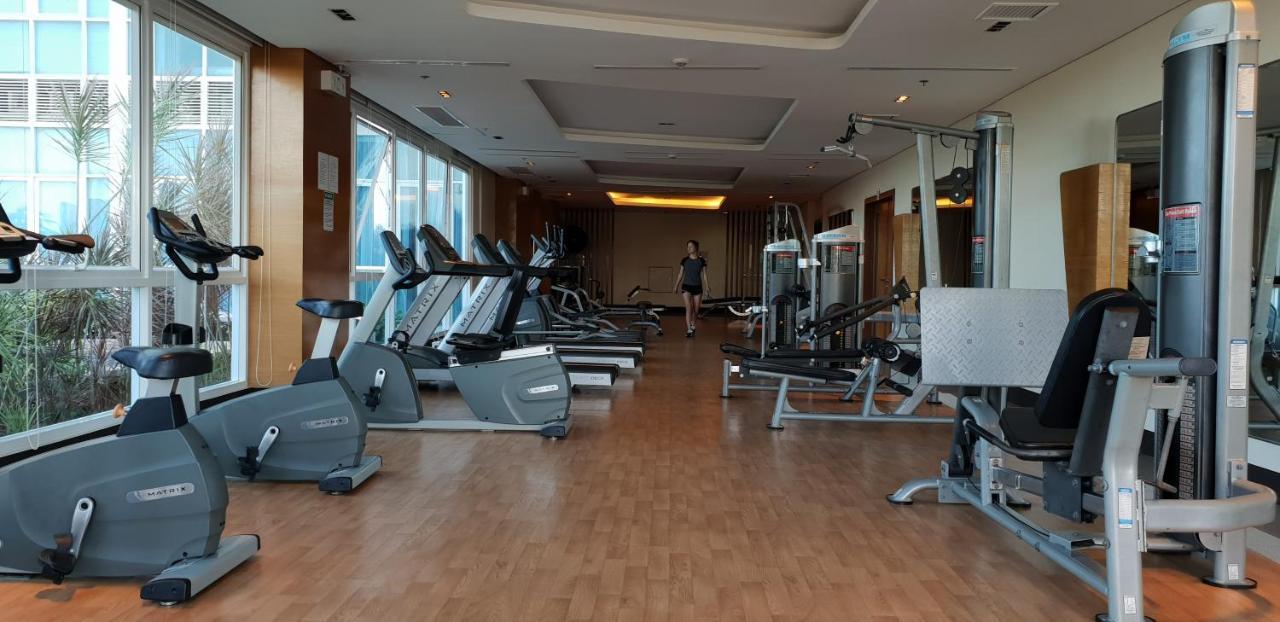 Mactan Newtown Condo With Garden And Ocean View 8Newtown Blvd Lapu-Lapu City Esterno foto